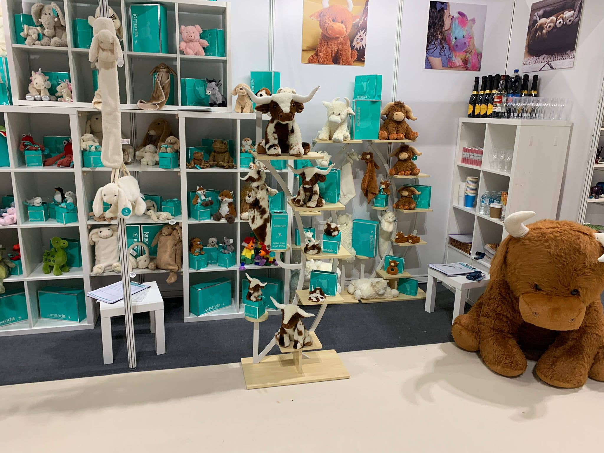 Highland Cow Hand Puppet Brown Plush Soft Toy - 23CM